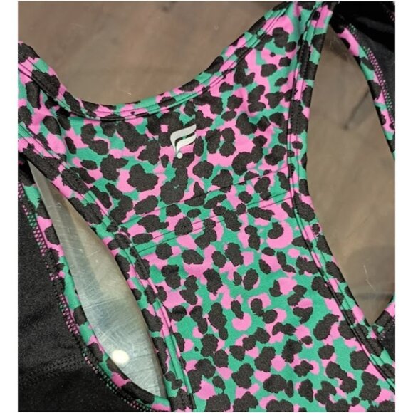 Fabletics: On-The-Go Medium Impact Sports Bra (limited edition) - Picture 7 of 7